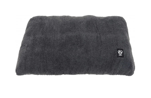 Hunde Thermodecke „Faserpelz“ XXL – isolierende Outdoor Hundedecke mit abnehmbarem Bezug