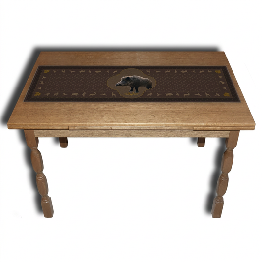 Tischläufer mit Keiler-Motiv 110×30 cm – rustikale Jagd Tischdeko