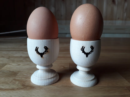 Holz Eierbecher , Eierbecher mit Hirschgeweih