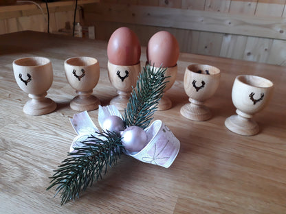 Holz Eierbecher , Eierbecher mit Hirschgeweih