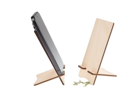 Handy- & Smartphonehalter aus Eichenholz – handgefertigter Holzständer für Schreibtisch & Büro