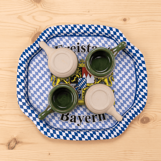 Metall-Tablett „Freistaat Bayern“ mit 4 Keramik-Flambierpfännchen